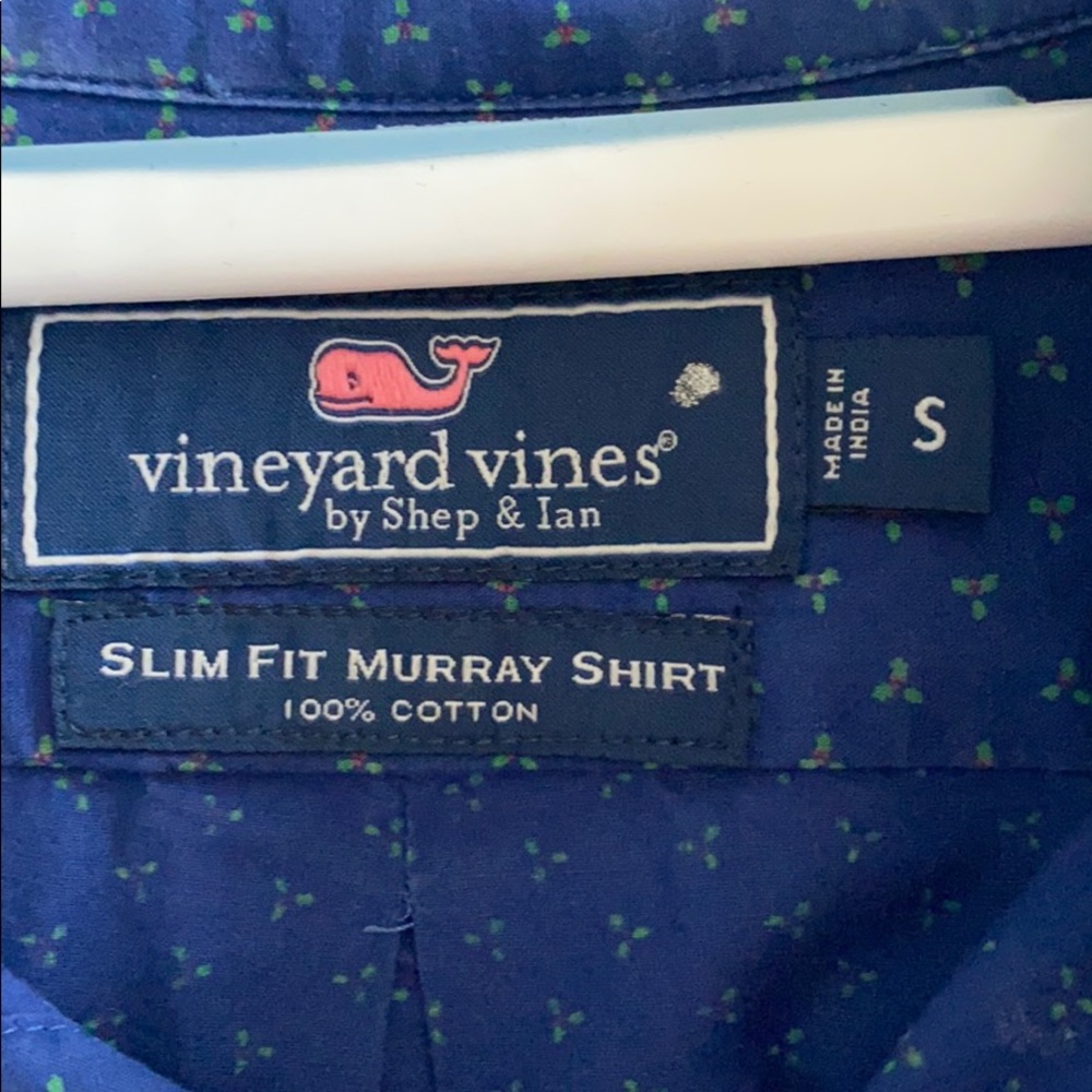 Vineyard Vines Button Down - image 2